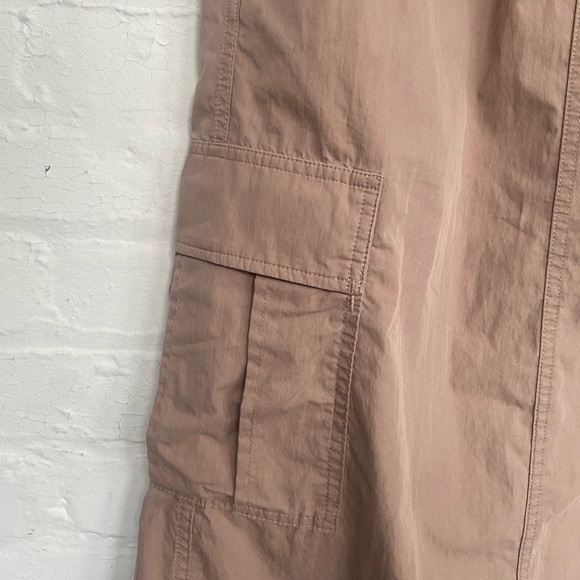 Aritizia Tna Brown Skirt Size Medium - Picture 7 of 9